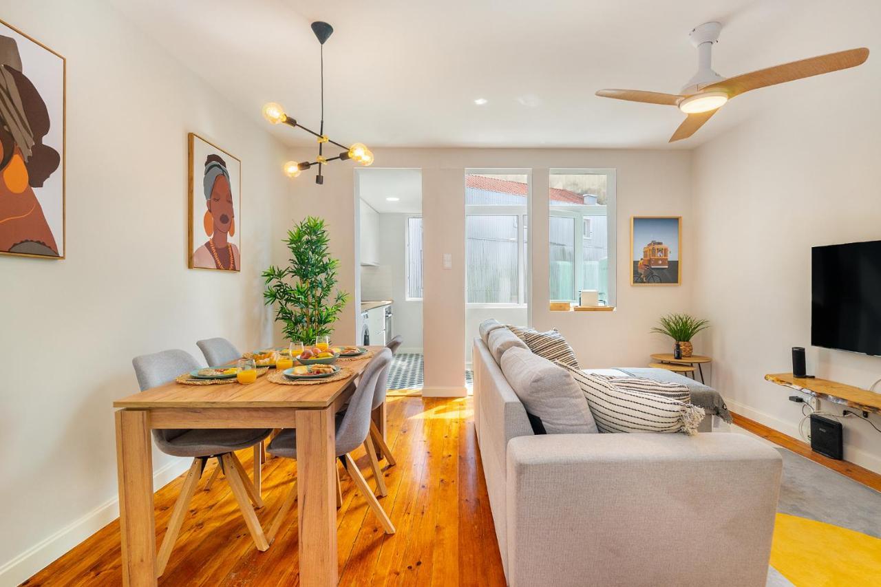 Whome Formosa #2 - Central 2-Bed In Prime Location Perfect To Explore Porto Luaran gambar