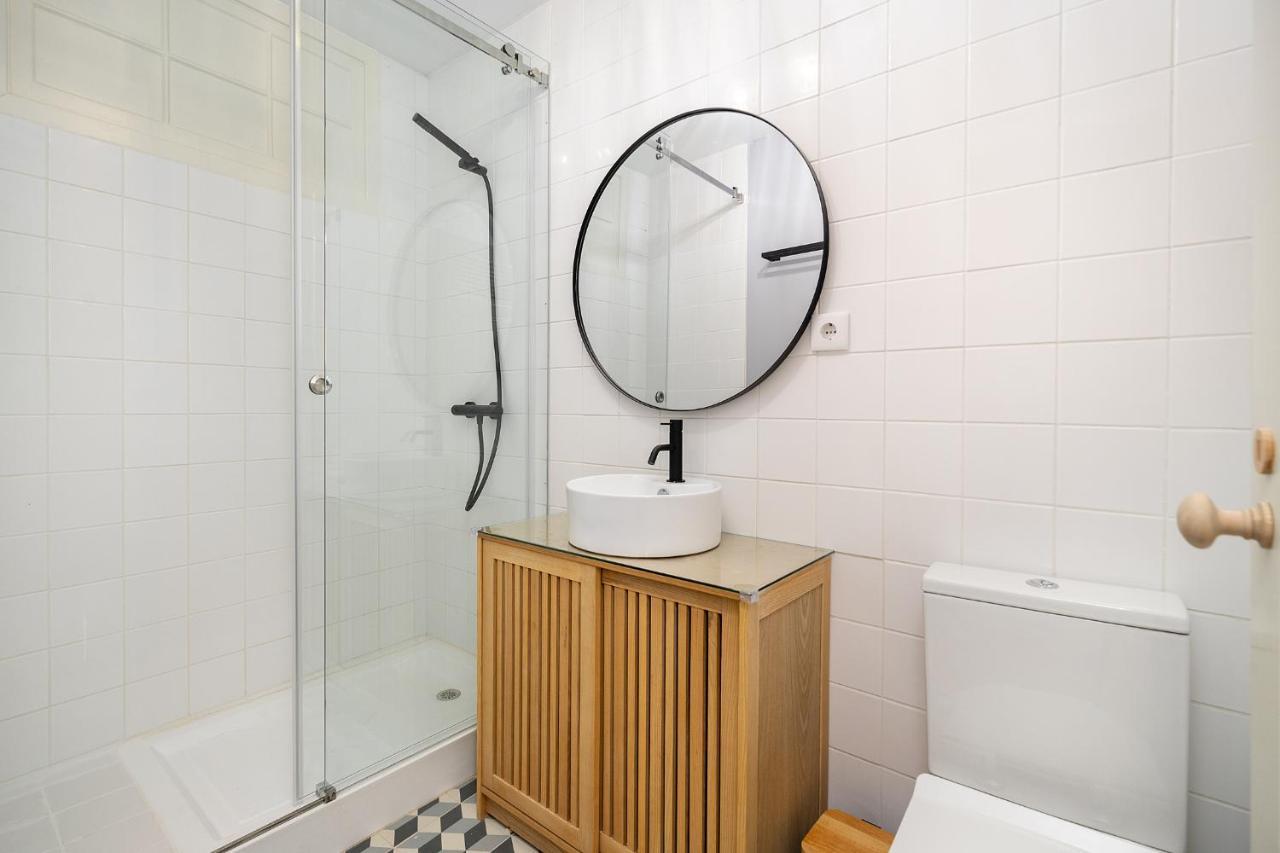 Whome Formosa #2 - Central 2-Bed In Prime Location Perfect To Explore Porto Luaran gambar
